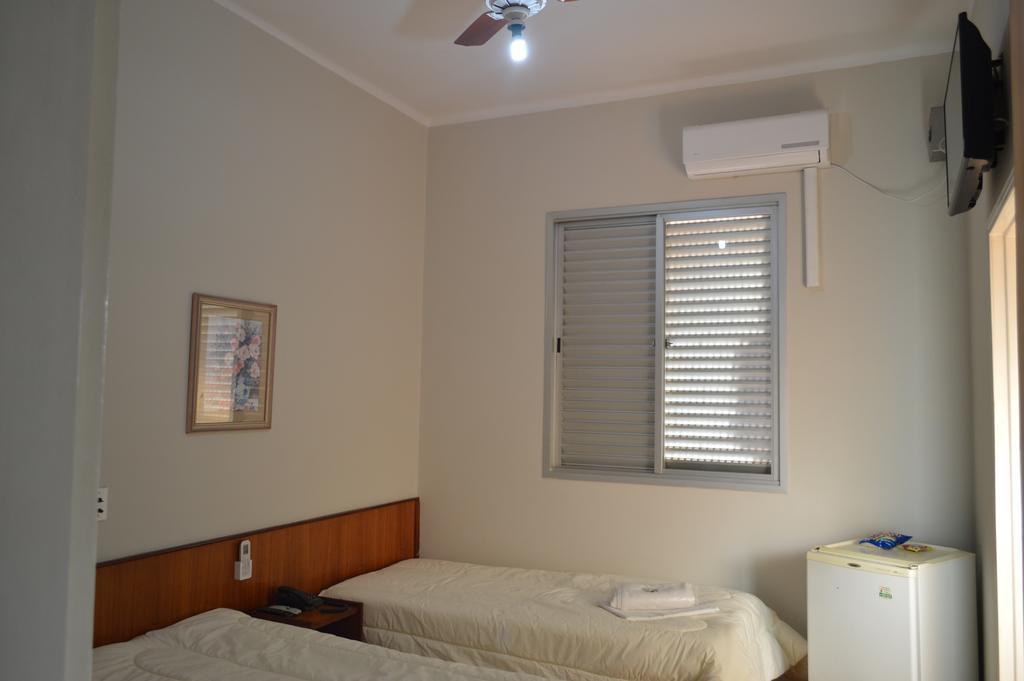 פרזידנטה פרודנטה Hotel Chantilly חדר תמונה